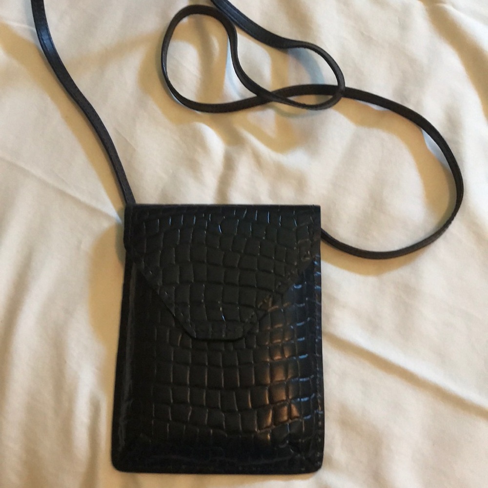 Purse - Picture 1 of 5